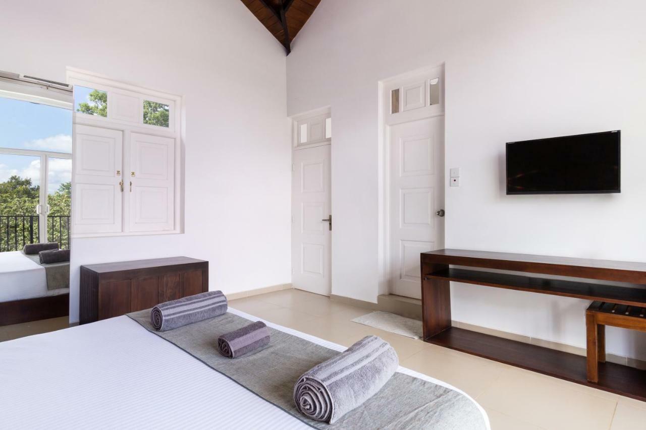 Subaseth Villa Anuradhapura Exteriör bild